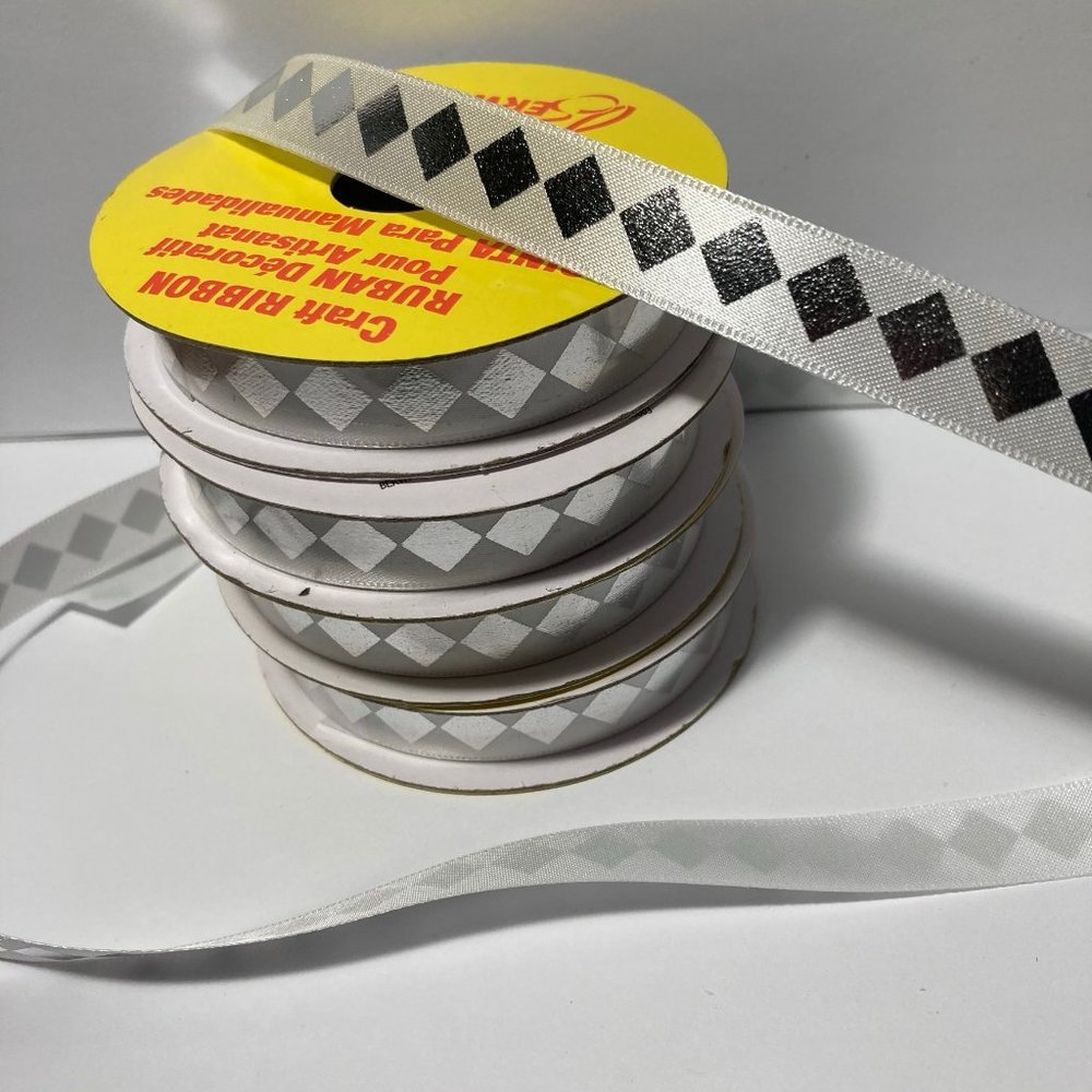 10 Silver Metallic Diamond White Ribbon 9/16"